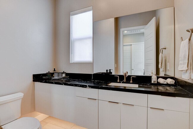 Building Photo - Mesa Ridge Luxury Oasis Feathertop