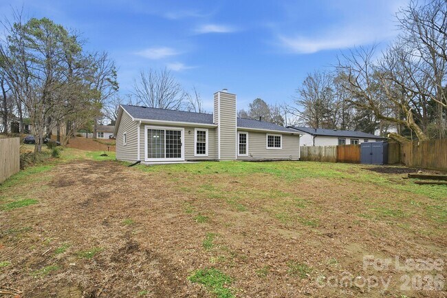 Building Photo - 232 Vista Grande Cir