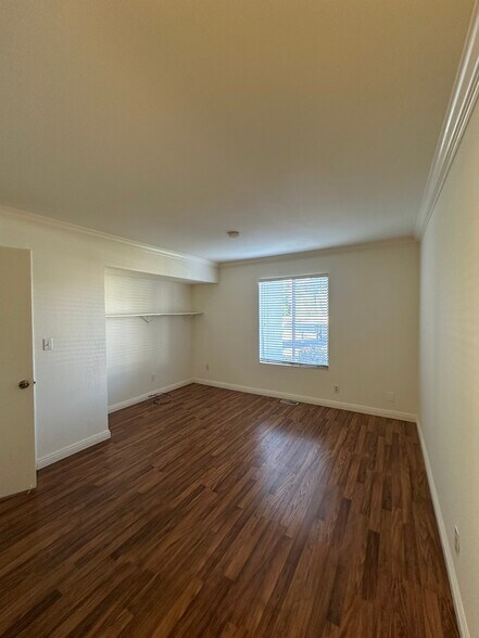 Bedroom - 5460 Concord Blvd