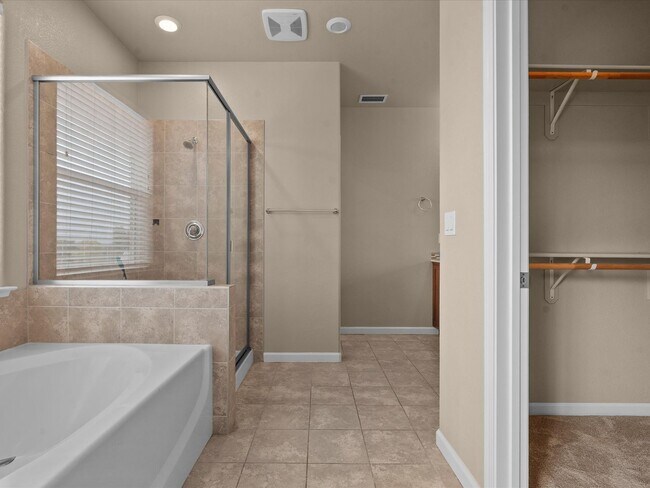 Building Photo - 760 Sarcinella Ct