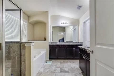 Building Photo - 13374 Canary Ln