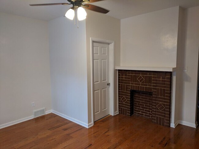 Building Photo - Beautiful Single Family Home in Highland Park