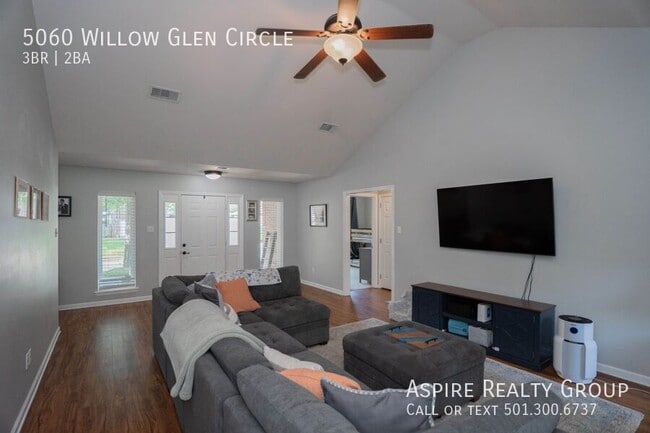 Building Photo - 5060 Willow Glen Cir