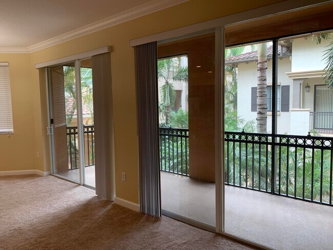 Building Photo - 3055 NW 126th Ave