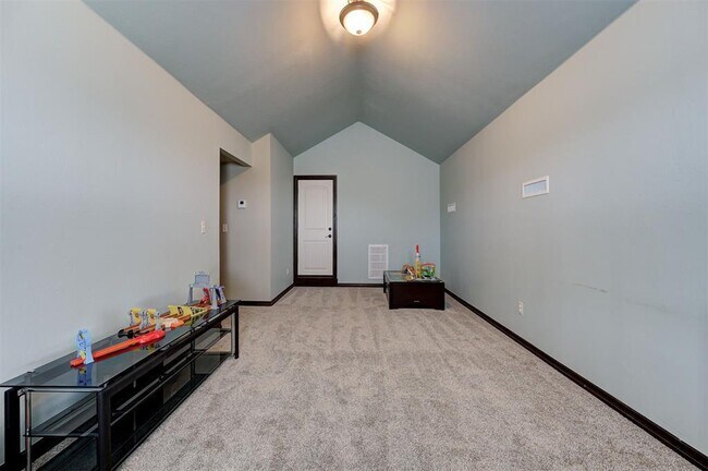 Building Photo - 11305 NW 103rd St