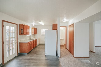 Interior Photo - Lakeview Place