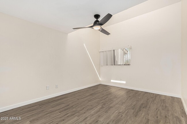 Building Photo - 6480 N 82nd St