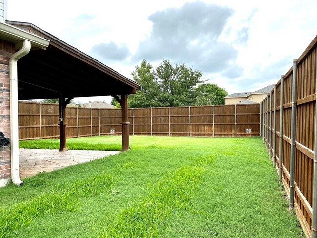 Building Photo - 1416 Lonesome Dove Trail