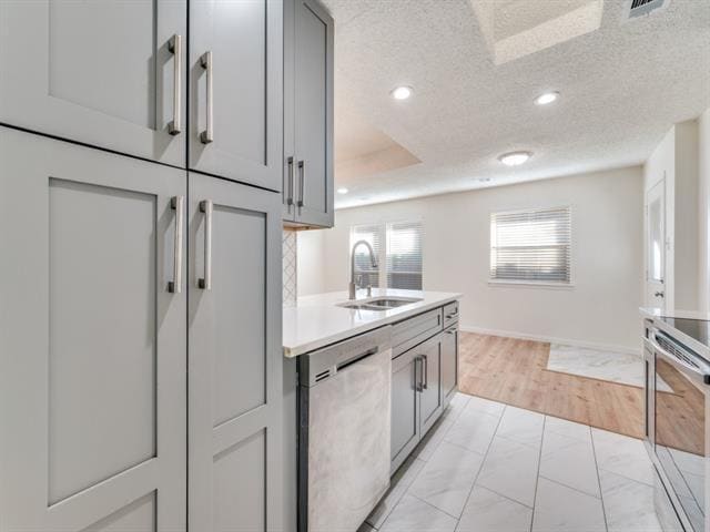 Building Photo - 8903 Marilyn Dr