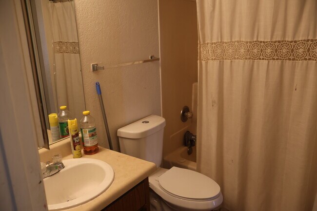 Building Photo - 2820 E Le Marche Ave