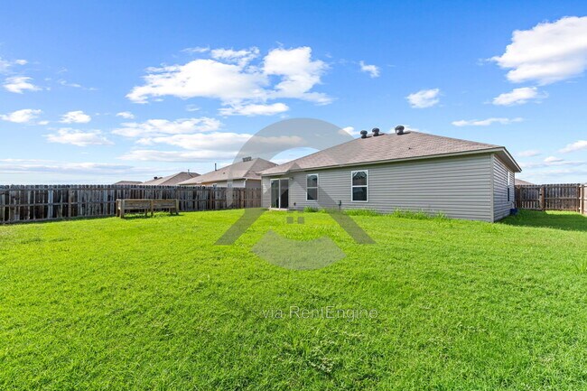 Building Photo - 10220 Brandi Kay Dr