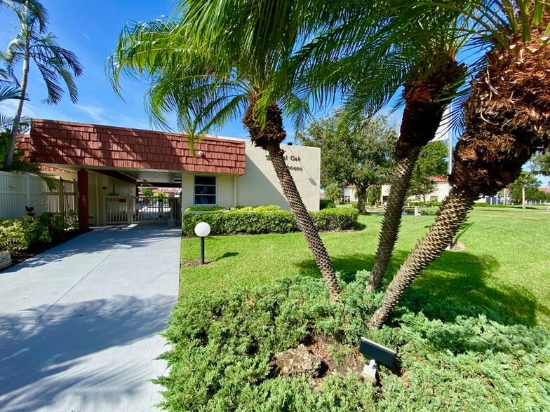 Building Photo - 110 Spring Lake Ct