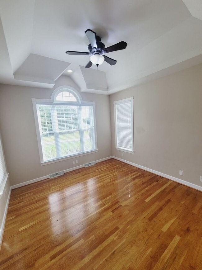 Building Photo - Beautiful Brick Ranch in Campbell County