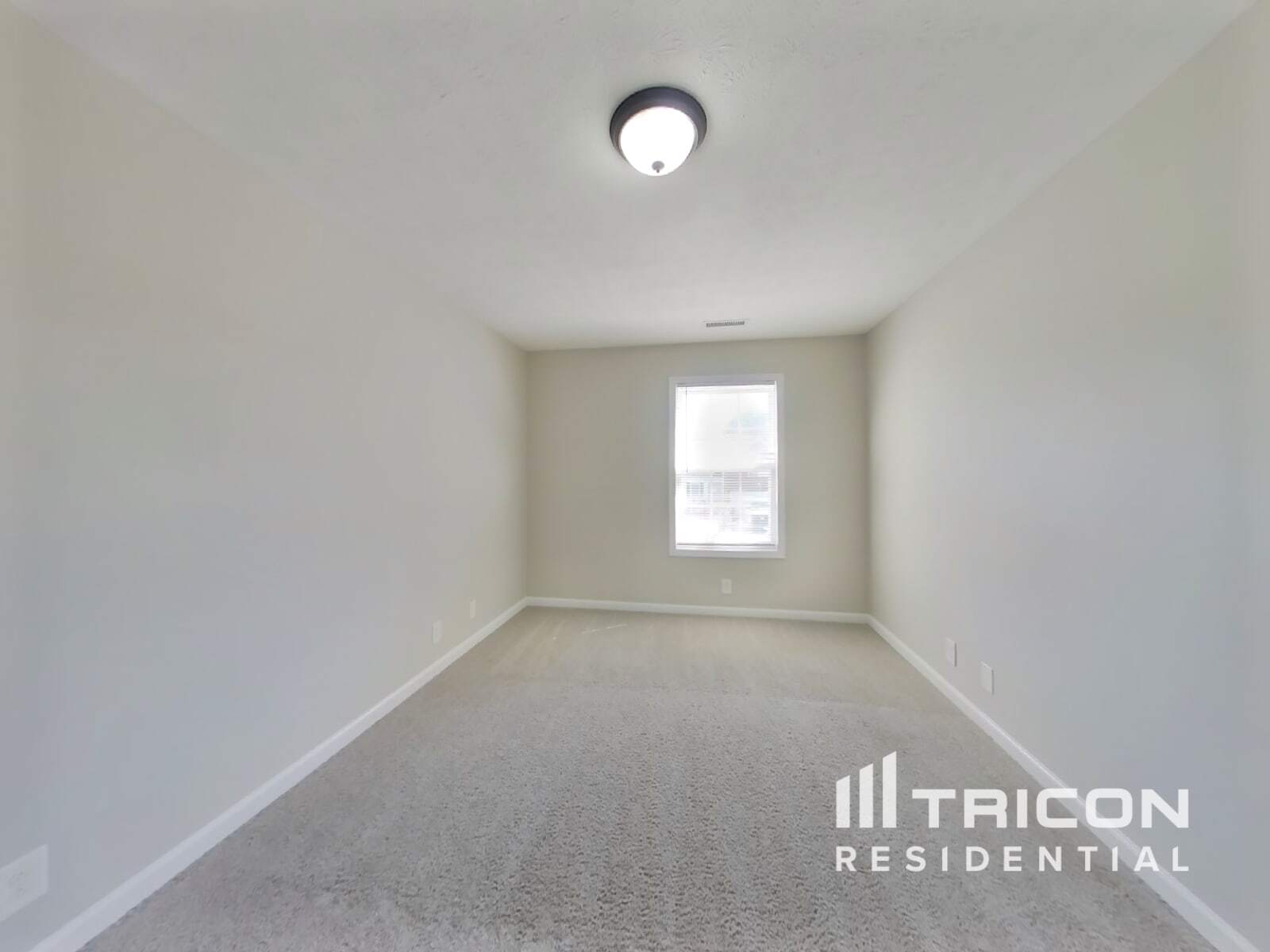 Building Photo - 325 Brandywine Ln