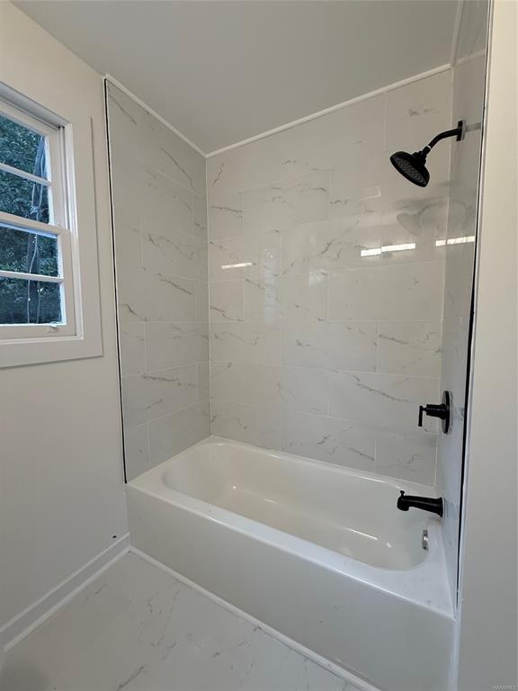 Building Photo - 308 Nottingham Rd