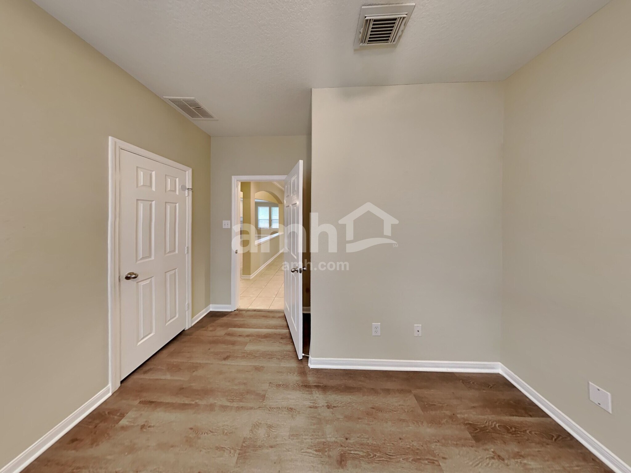 Building Photo - 10923 Tattershall Ln