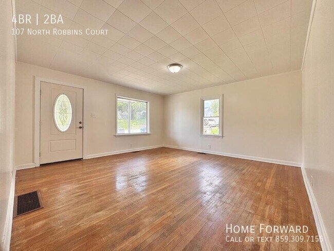 Building Photo - 107 N Robbins Ct