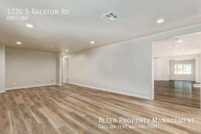 Building Photo - 1720 S Ralston Rd