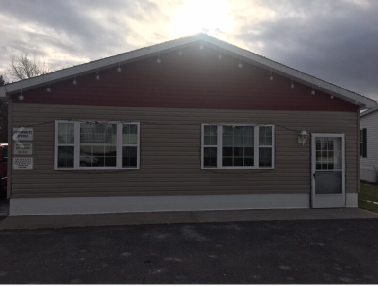 Community Center - 3 Singleton Dr