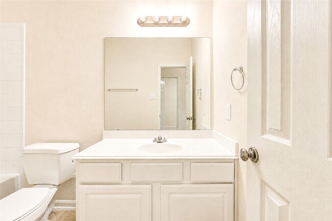 Building Photo - 7419 Sabinal Creek Dr