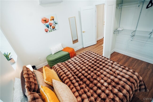 Building Photo - 110 Hotel St