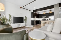 Building Photo - 400 S Main St