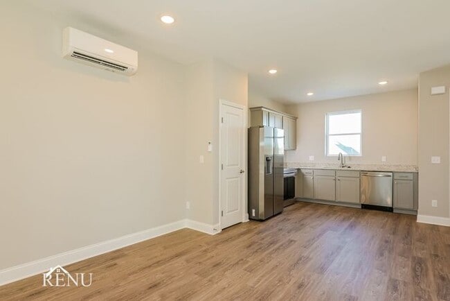 Building Photo - 1930 Addi Ln