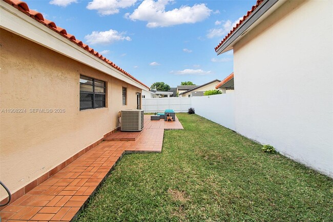 Building Photo - 13625 SW 99th Terrace