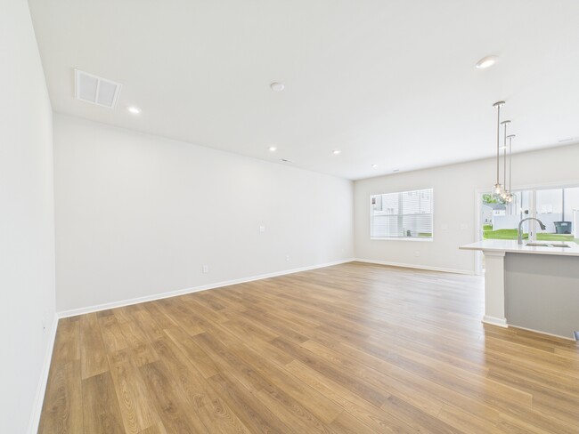 Building Photo - 3022 Hutton Gdns Ln