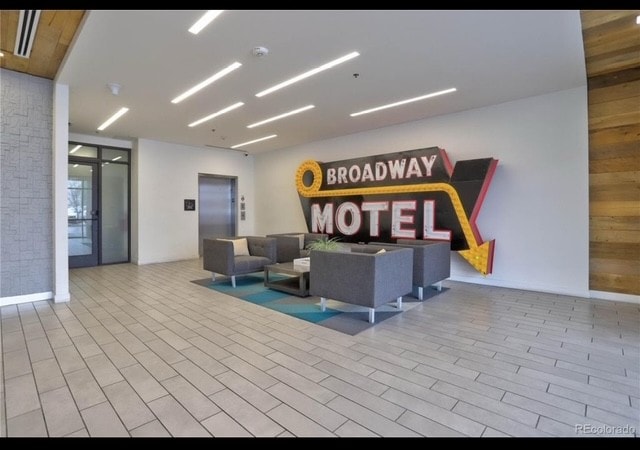 Building Photo - 1616 S Broadway