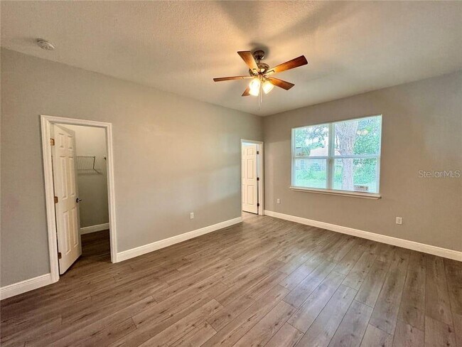 Building Photo - 4529 W Gore St