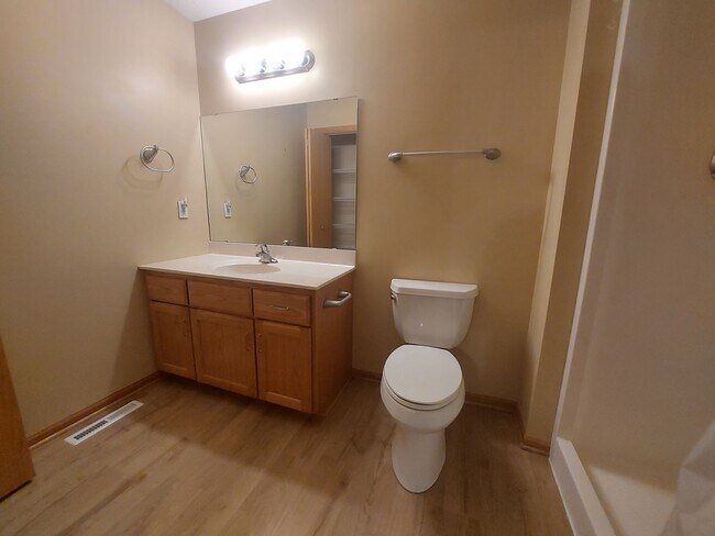 Building Photo - 5176 54th Ave NW