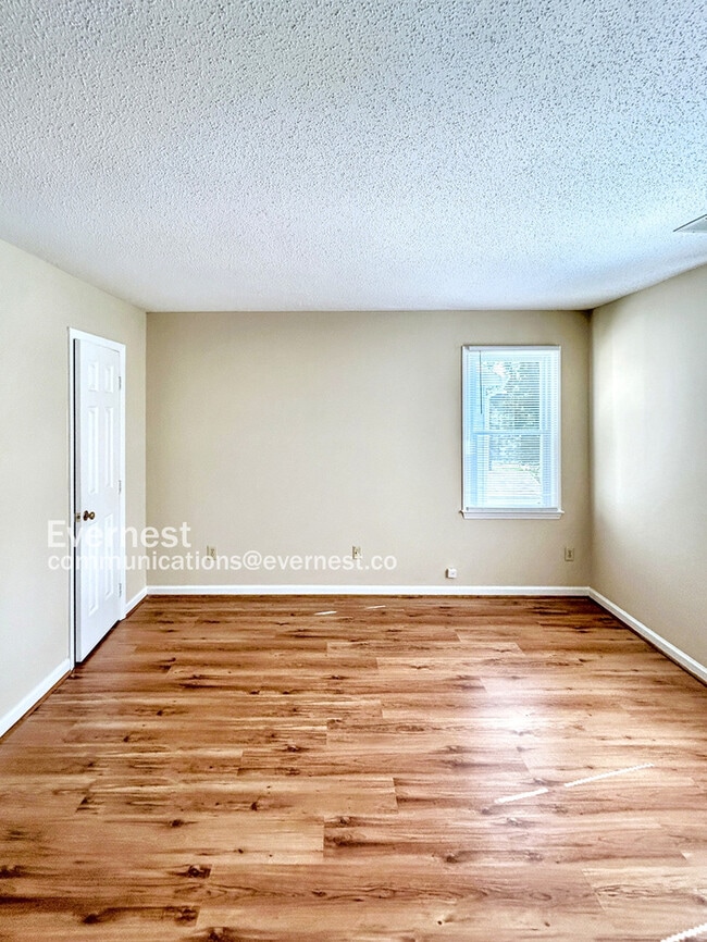 Building Photo - 5126 Lundy Dr