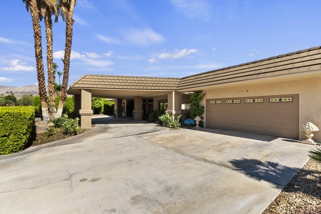 Building Photo - 73880 Grapevine St