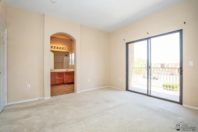 Building Photo - 3565 W 22nd St