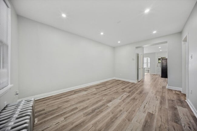 Building Photo - 5049 W 29th Pl