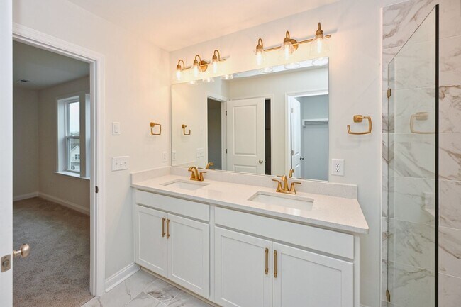 Building Photo - **BE THE LUCKY ONE TO LIVE IN THIS 2024-BUILT TOWNHOME**