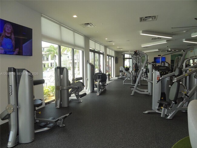 Building Photo - 4670 NW 84th Ave