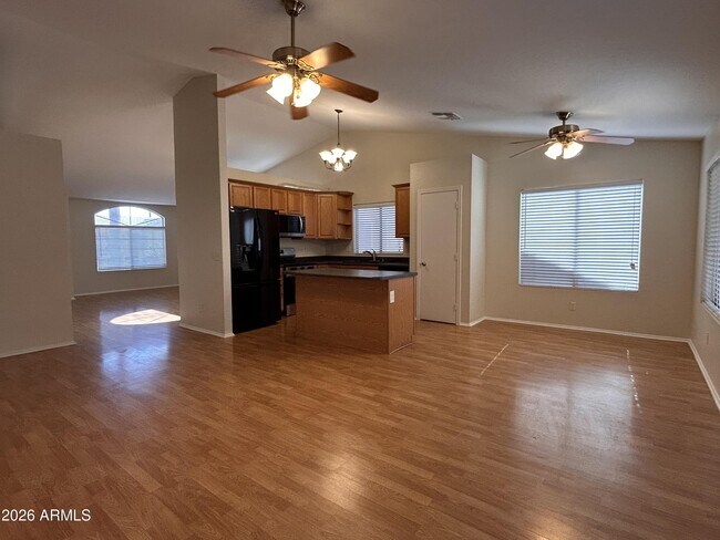 Building Photo - 2346 E Devon Ct
