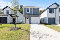 Building Photo - 7016 Vining Dr