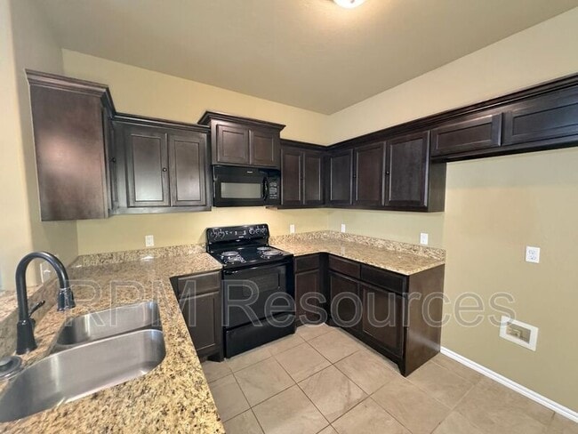 Building Photo - 175 Bison Ct Way