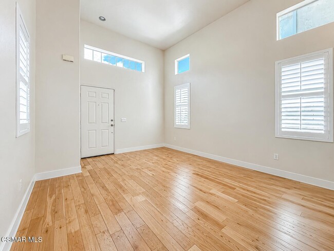 Building Photo - 30810 Ferrara Ct