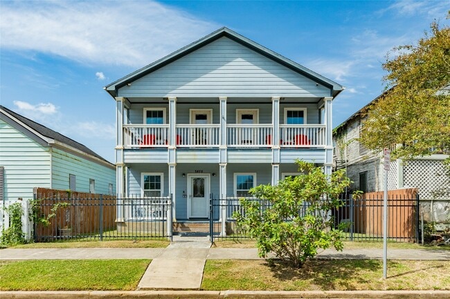 Building Photo - 1418 Ave M 1/2