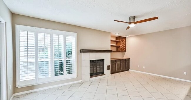 Building Photo - 14127 Withersdale Dr