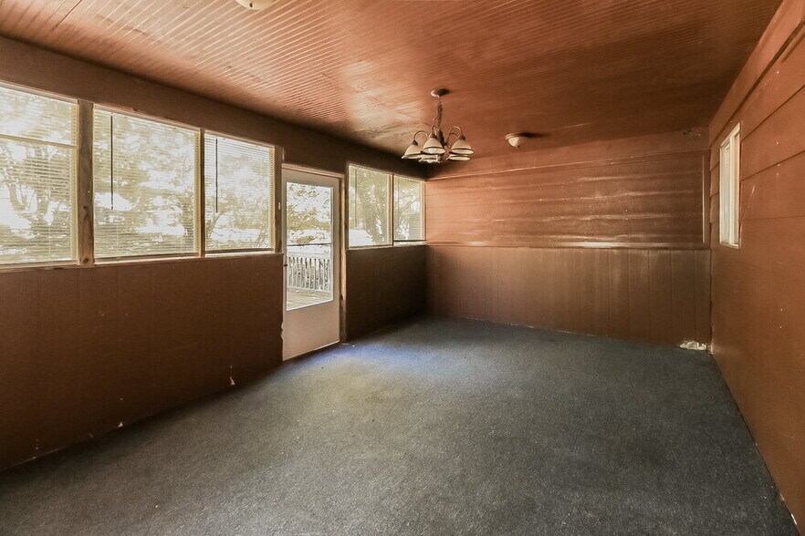 Building Photo - 8392 San Jose Trail