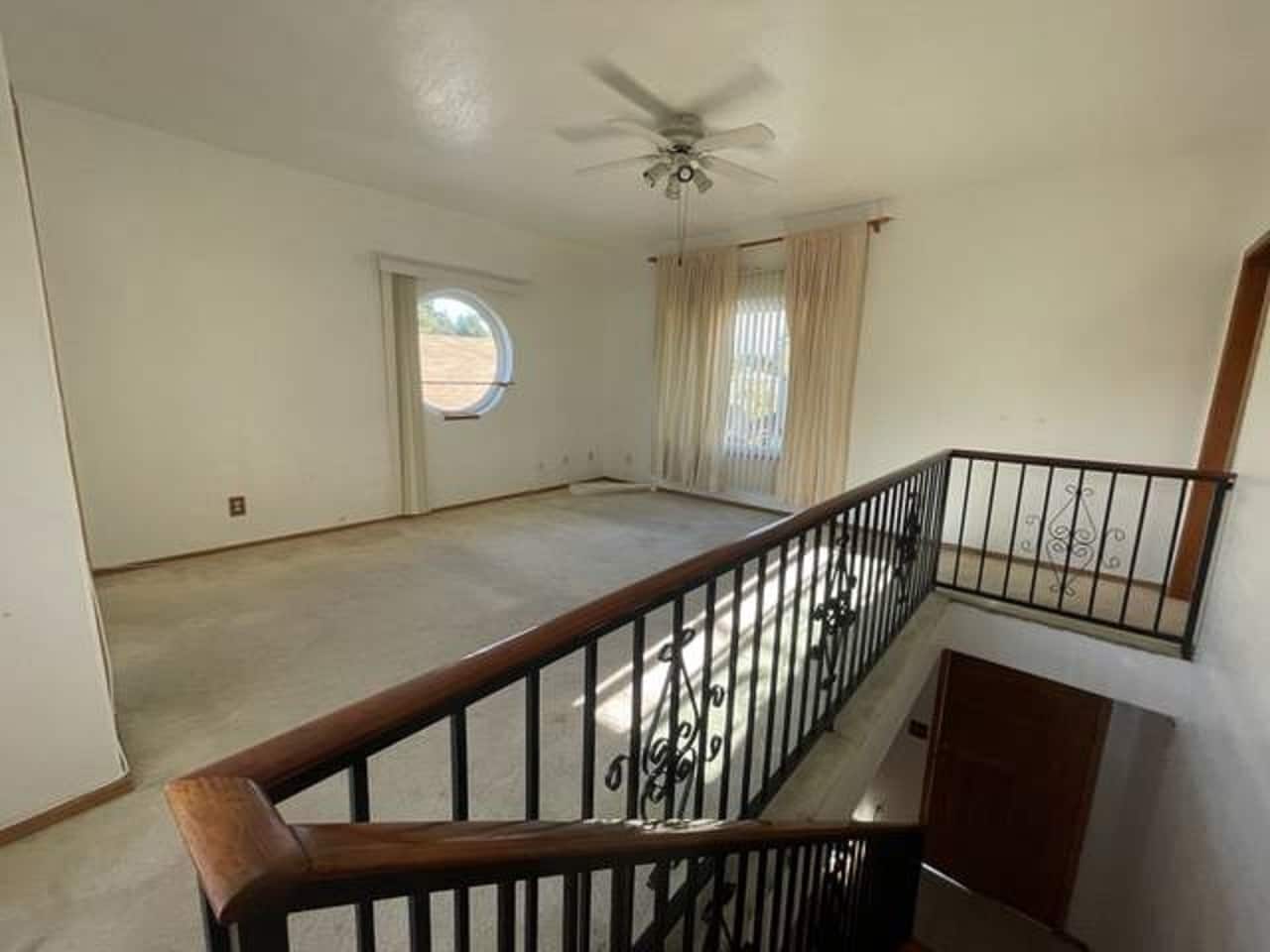 Loft bedroom - 3352 Larga Ave