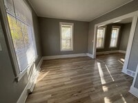 Building Photo - 2709 N Aldrich Ave