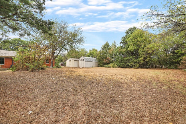 Building Photo - 1657 E Campbell Rd