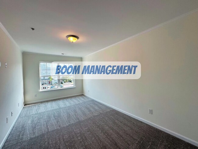 Building Photo - 331 Gilman Ln