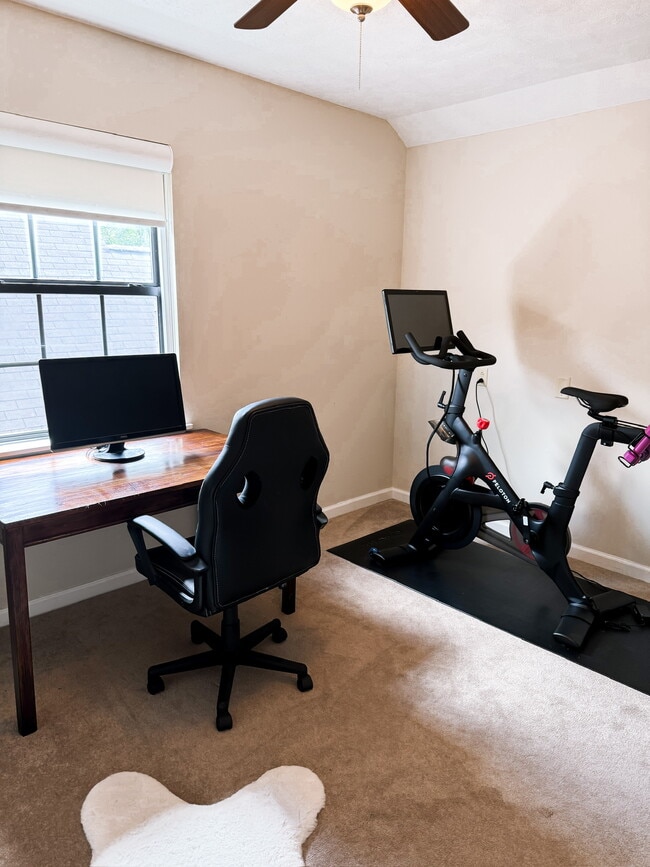 Building Photo - 30 Sweet Gum Ln